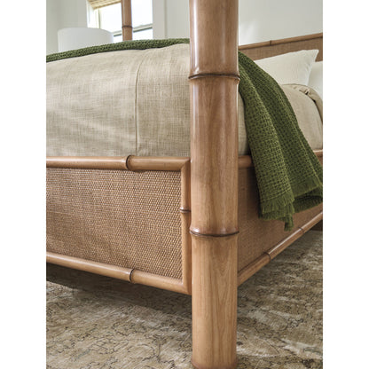 Islandia Canopy Bed
