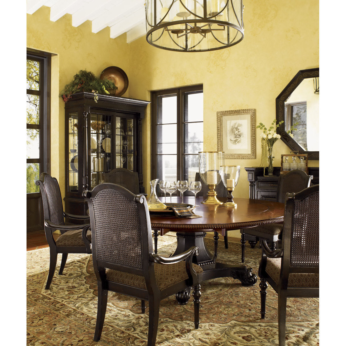 Kingstown Bonaire  Dining Table