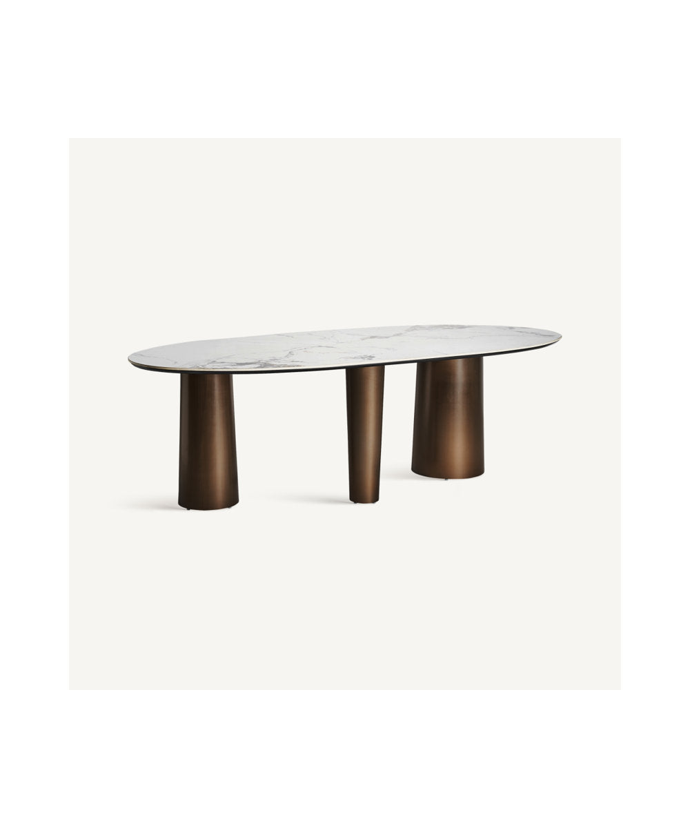 Laggan Dining Table
