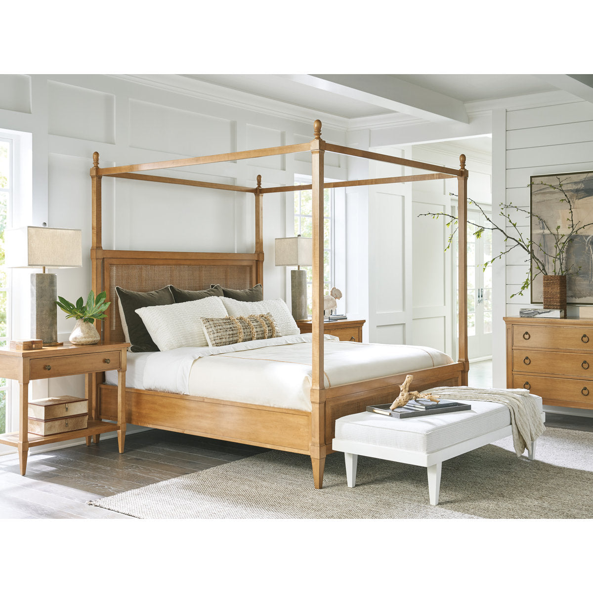 Laguna Canopy Bed