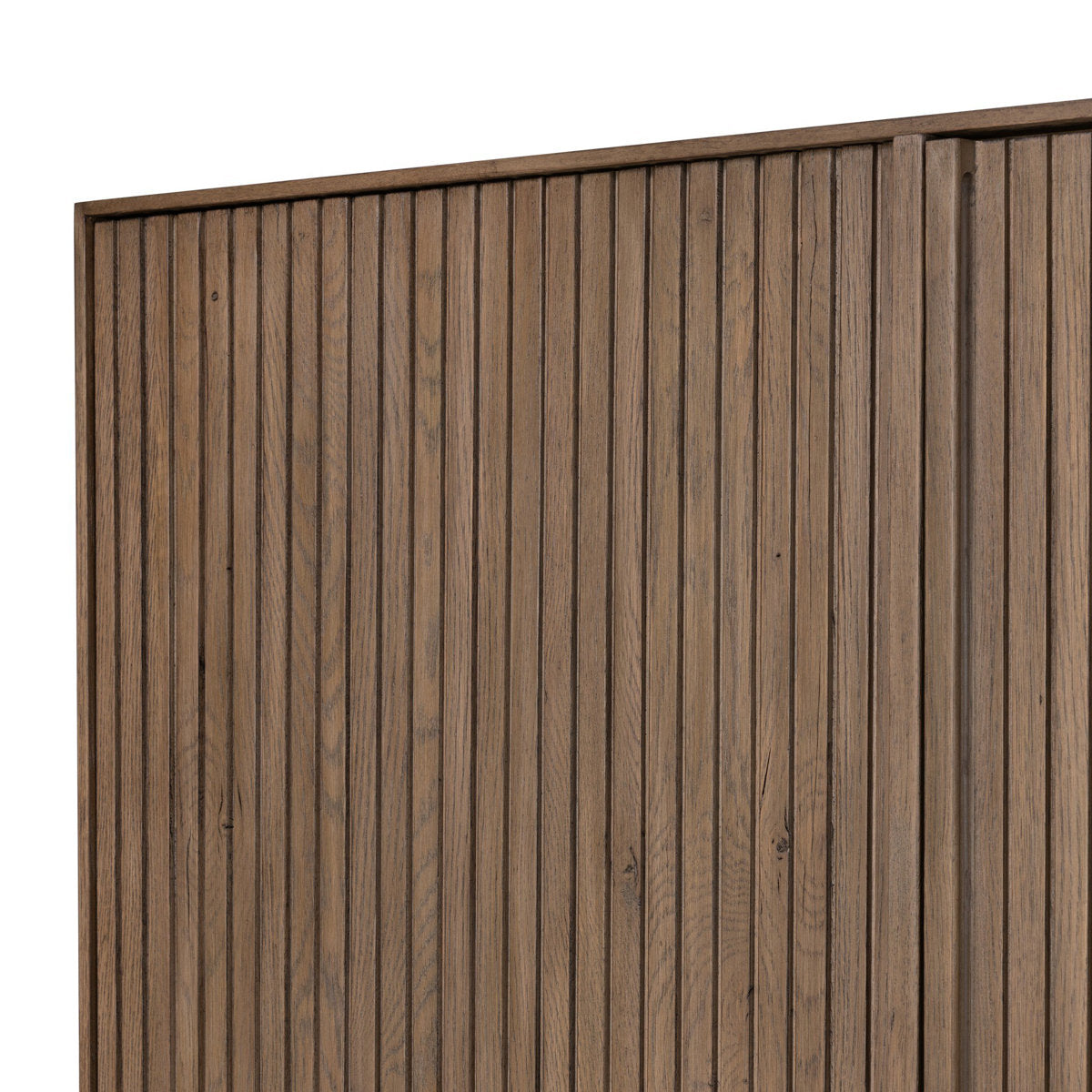 Leo Cabinet