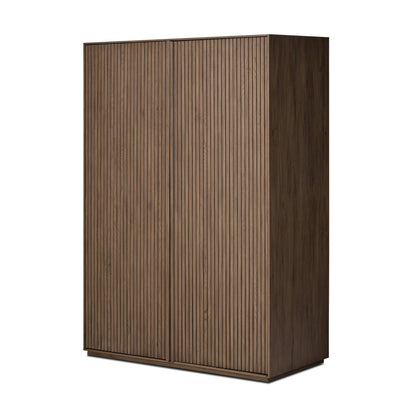 Leo Cabinet