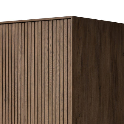 Leo Cabinet