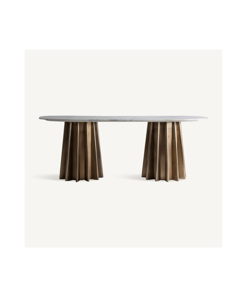 Lezey Dining Table