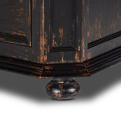 Loami China Cabinet
