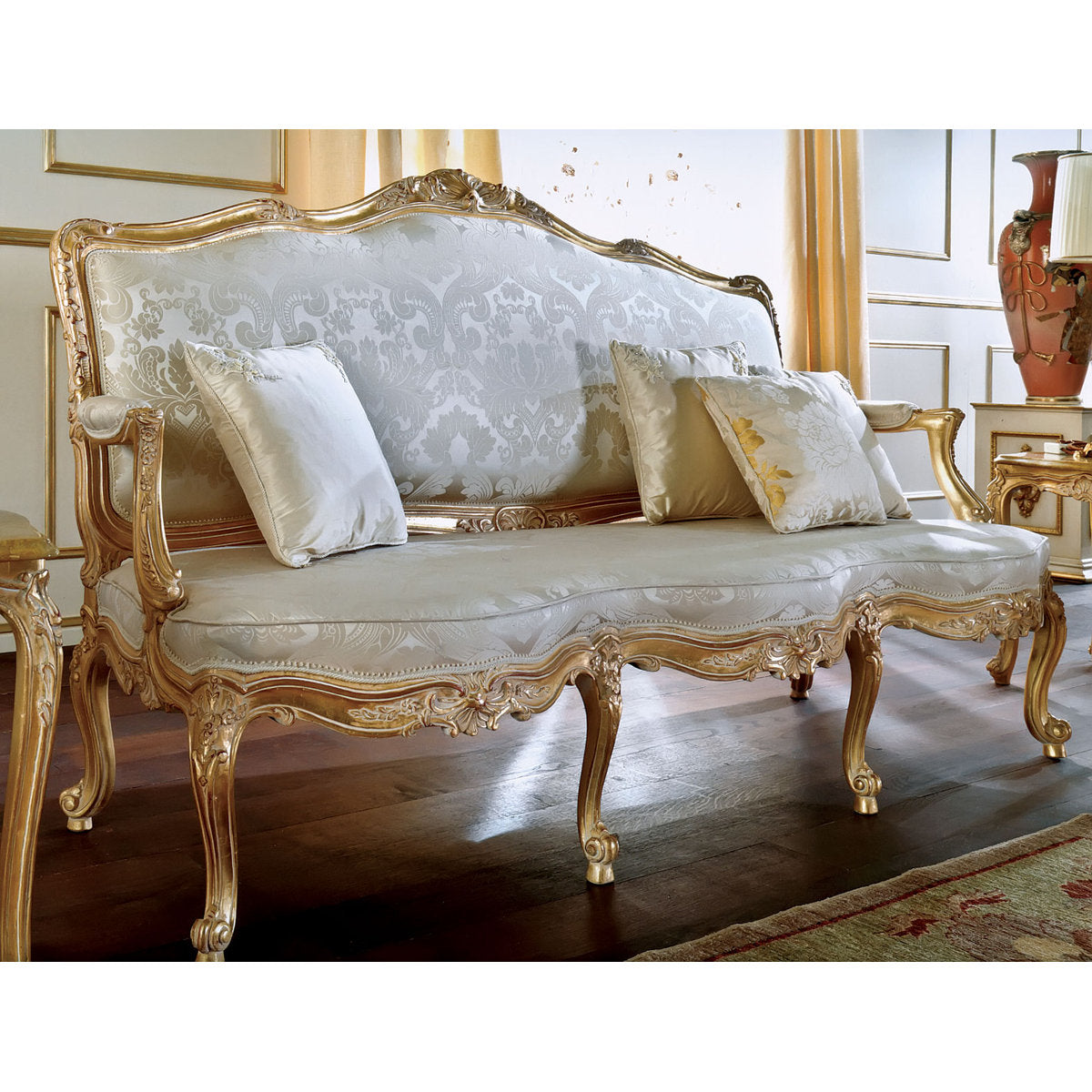 Loveseat