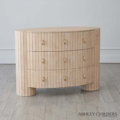 Luna Chest