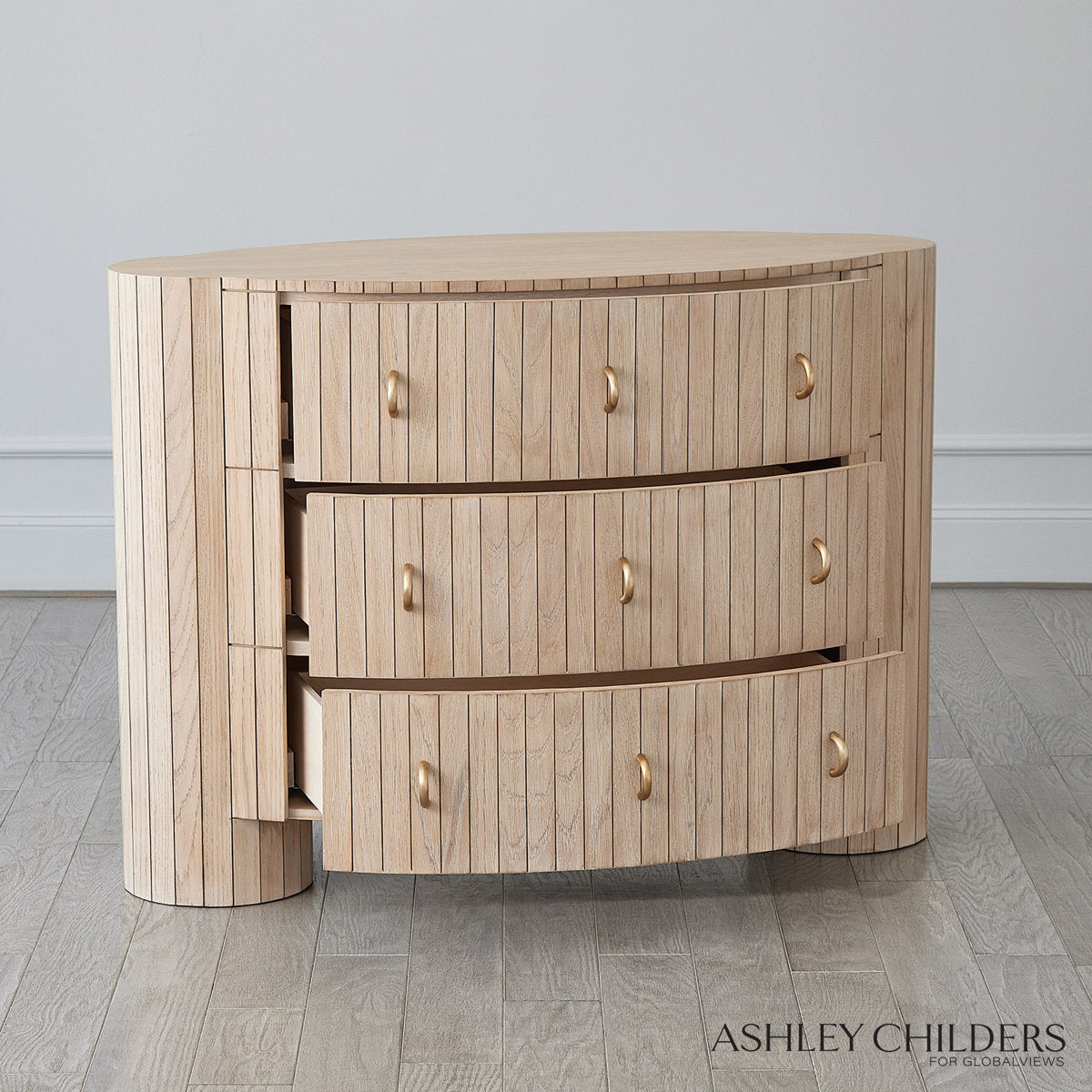 Luna Chest