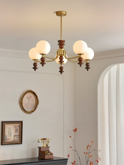 Lunaris Chandelier