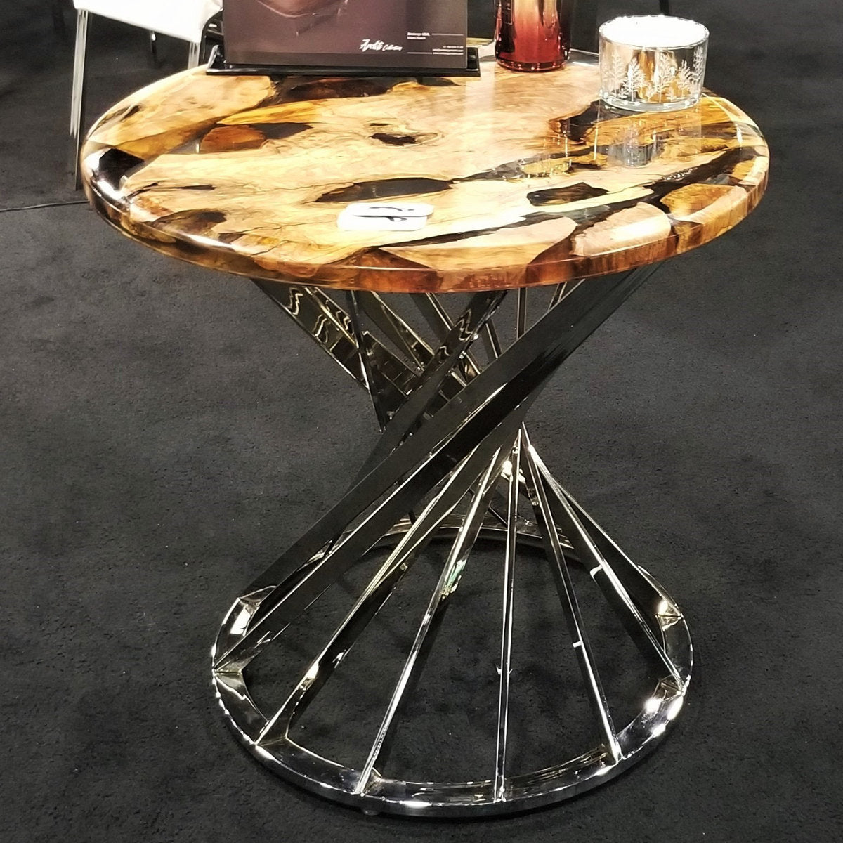 Luxury Round Dining Table