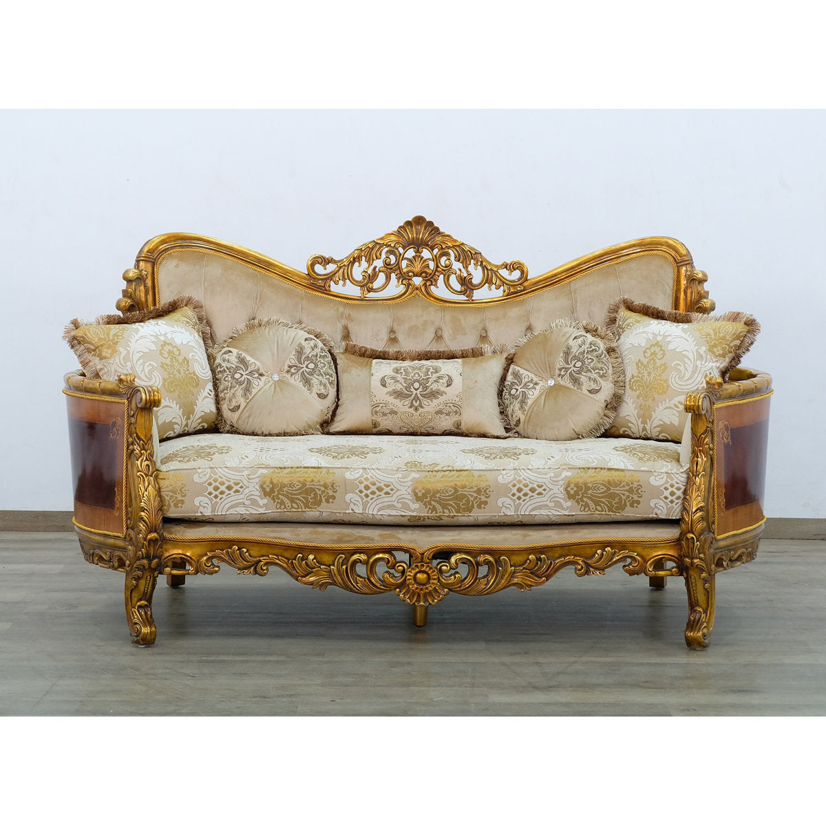 Maggiolini Loveseat