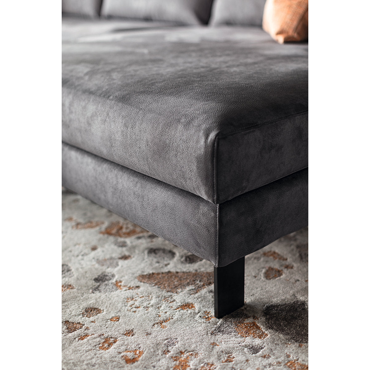 Meridien Chaise Lounge