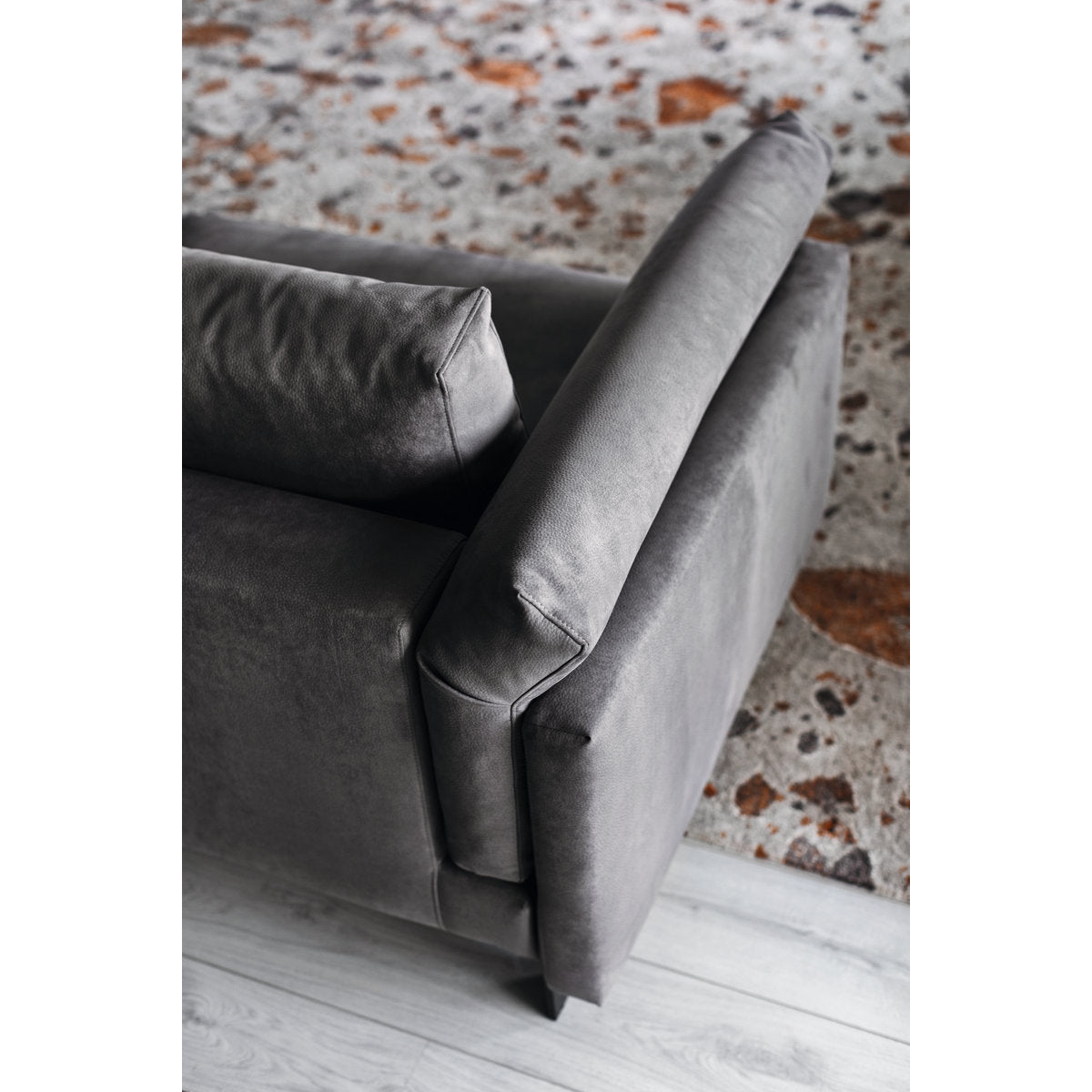 Meridien Chaise Lounge