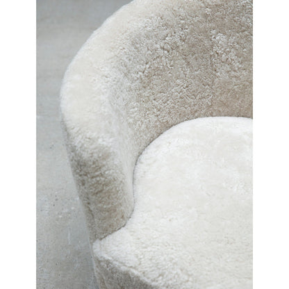Mingle Loveseat