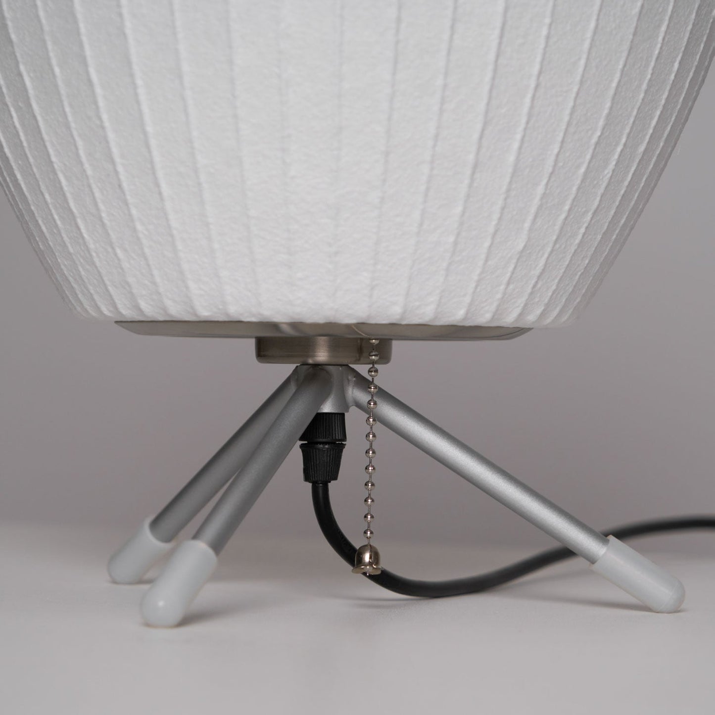 Tripod Bubble Table Lamp