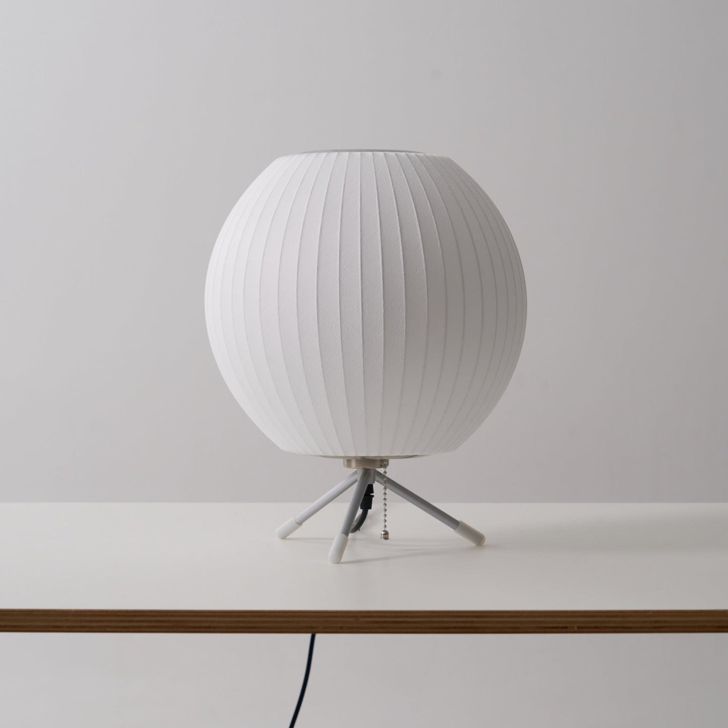 Tripod Bubble Table Lamp