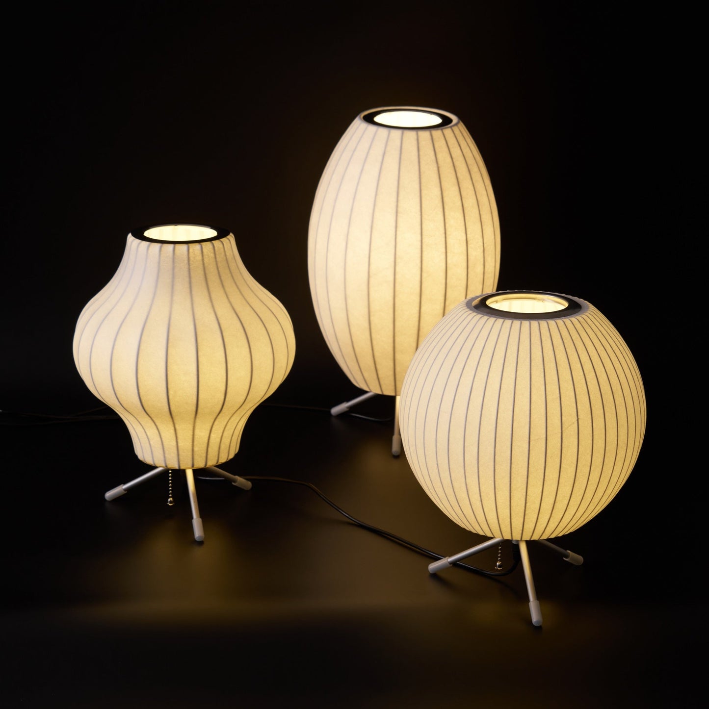 Tripod Bubble Table Lamp