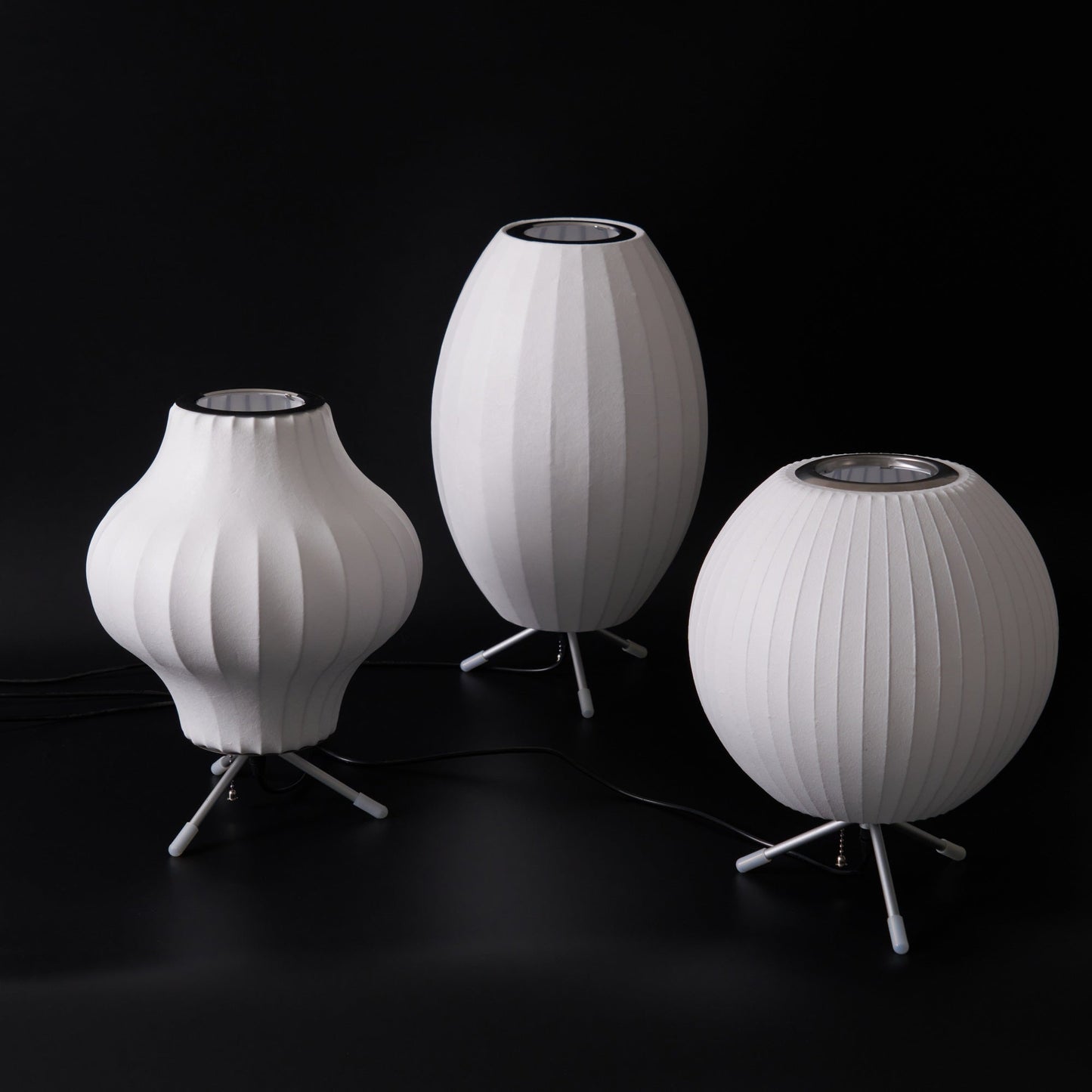 Tripod Bubble Table Lamp
