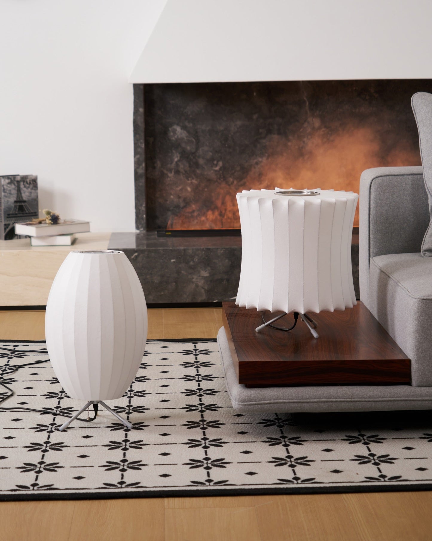 Tripod Bubble Table Lamp