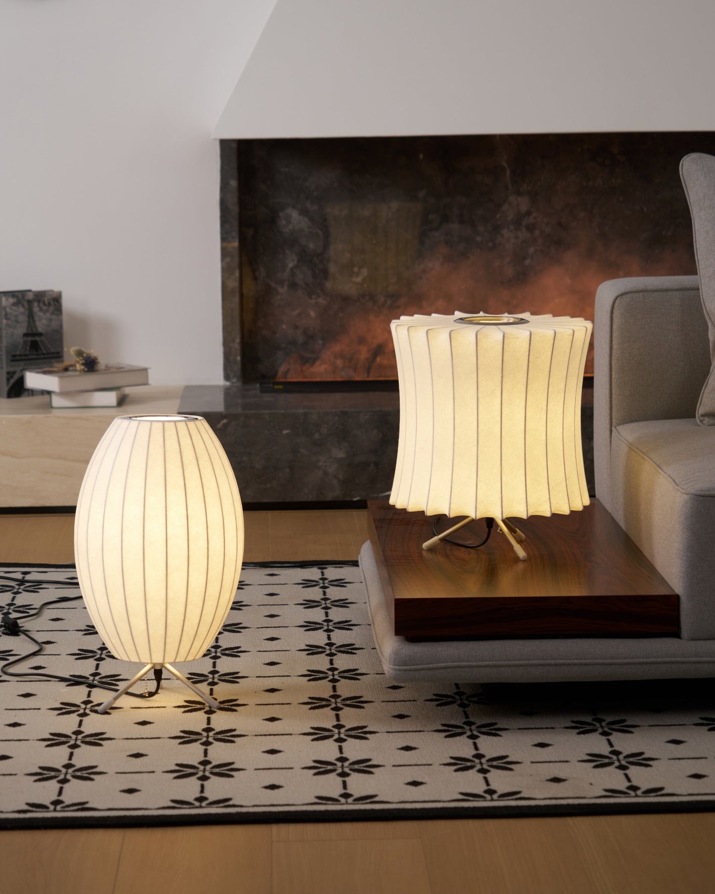 Tripod Bubble Table Lamp