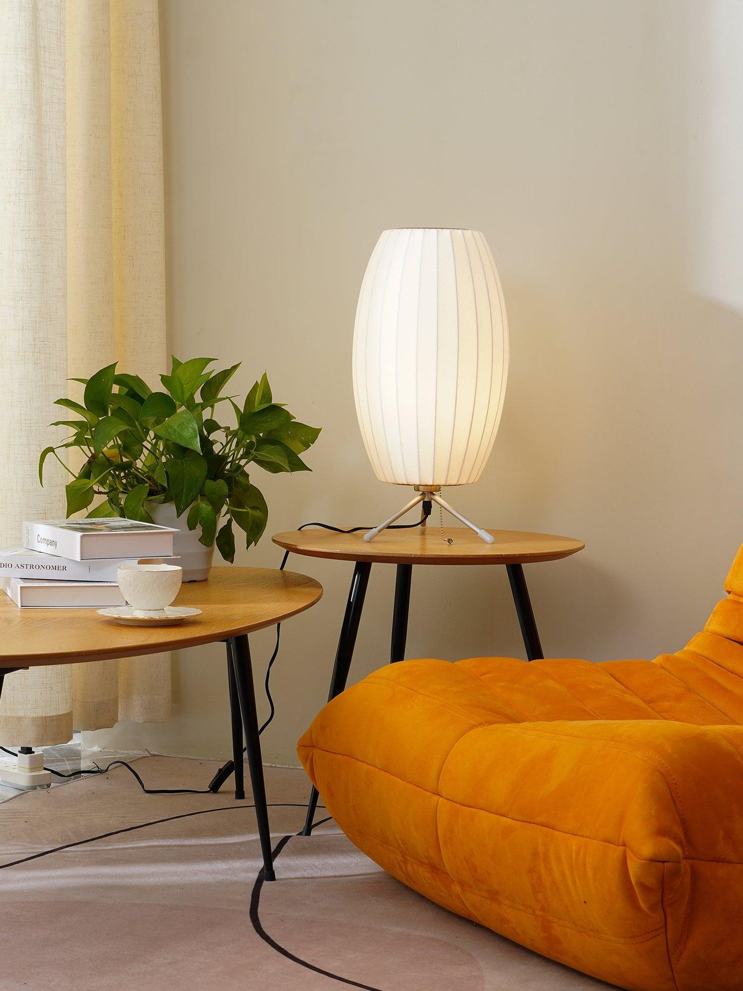 Tripod Bubble Table Lamp