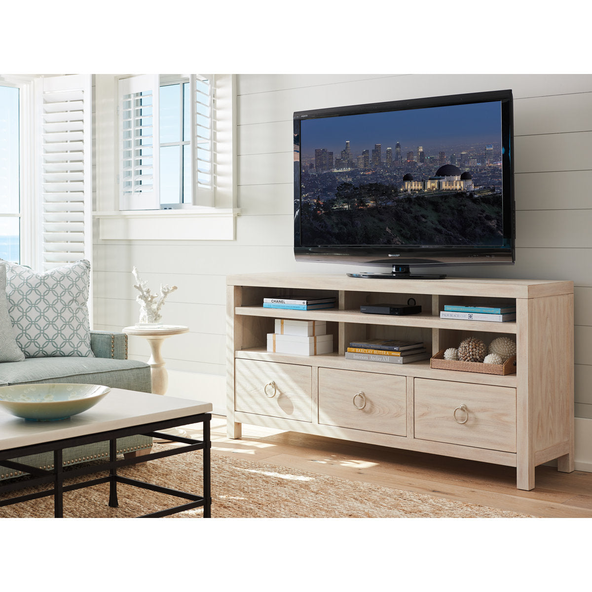 Newport Media Console