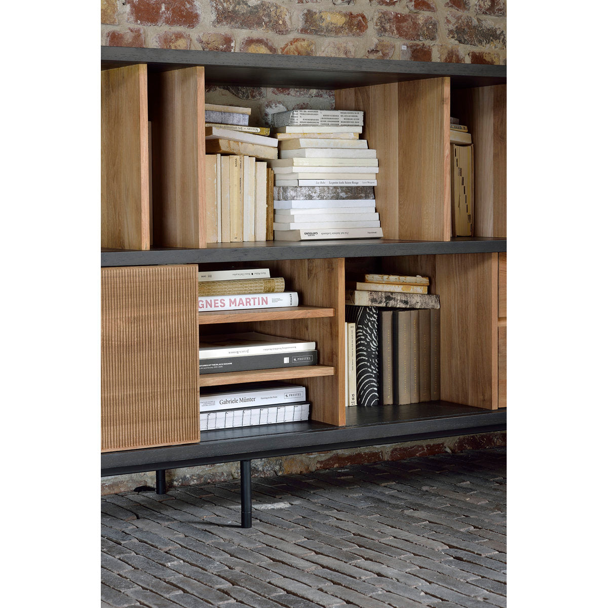 Oscar 88.1'' W Solid Wood Sideboard