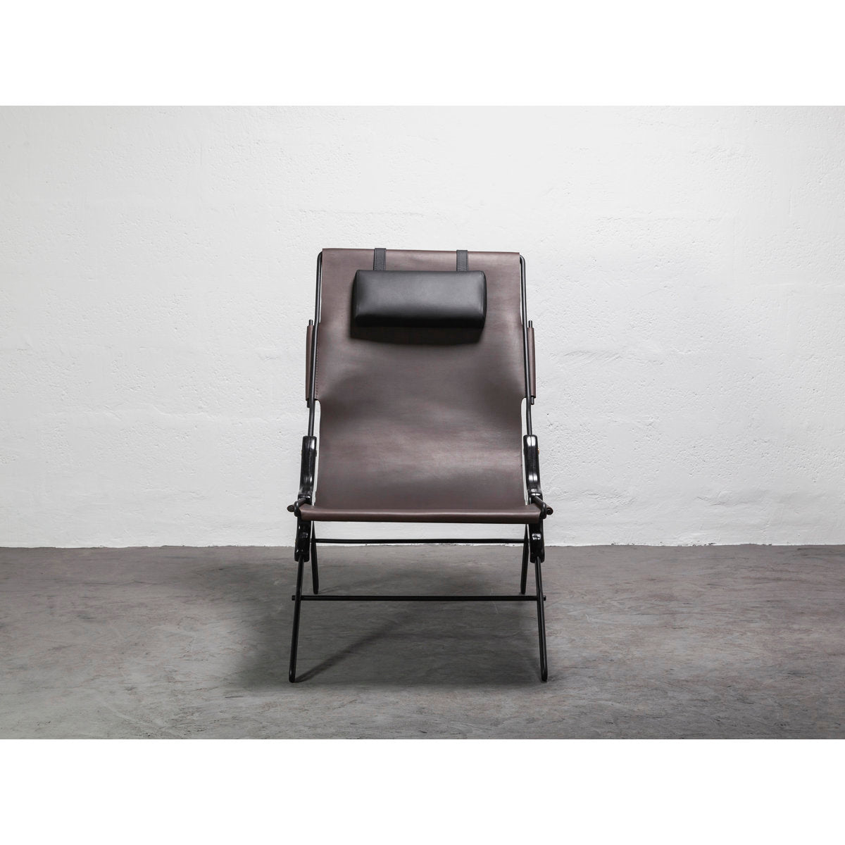 Perfidia Leather Lounge Chair