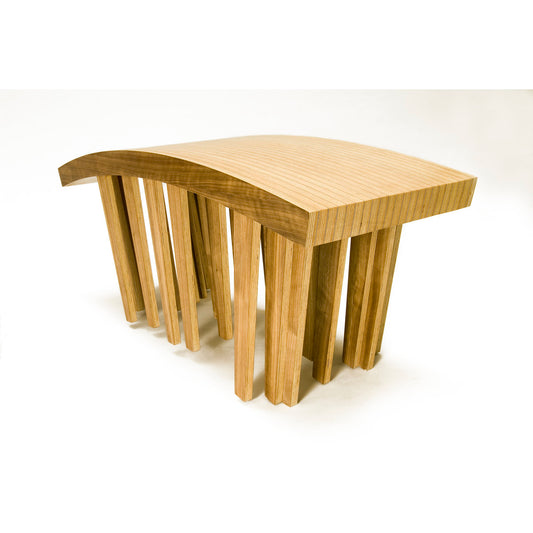 Pirwi Bench