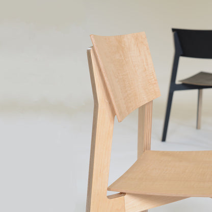 Pirwi Dining Chair