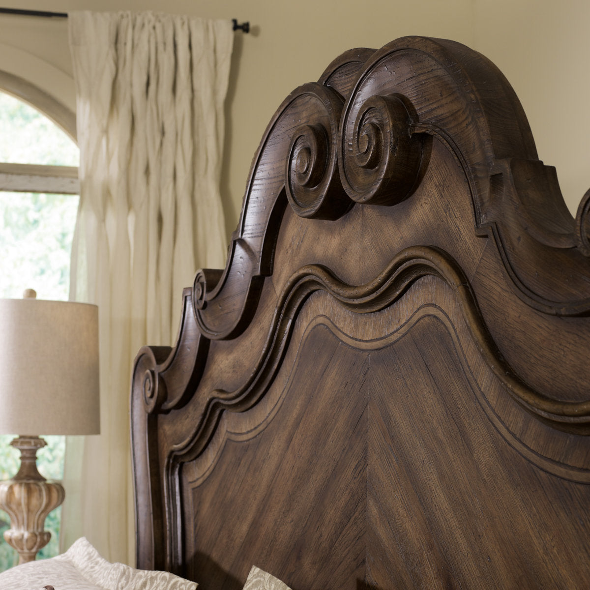 Rhapsody Bed