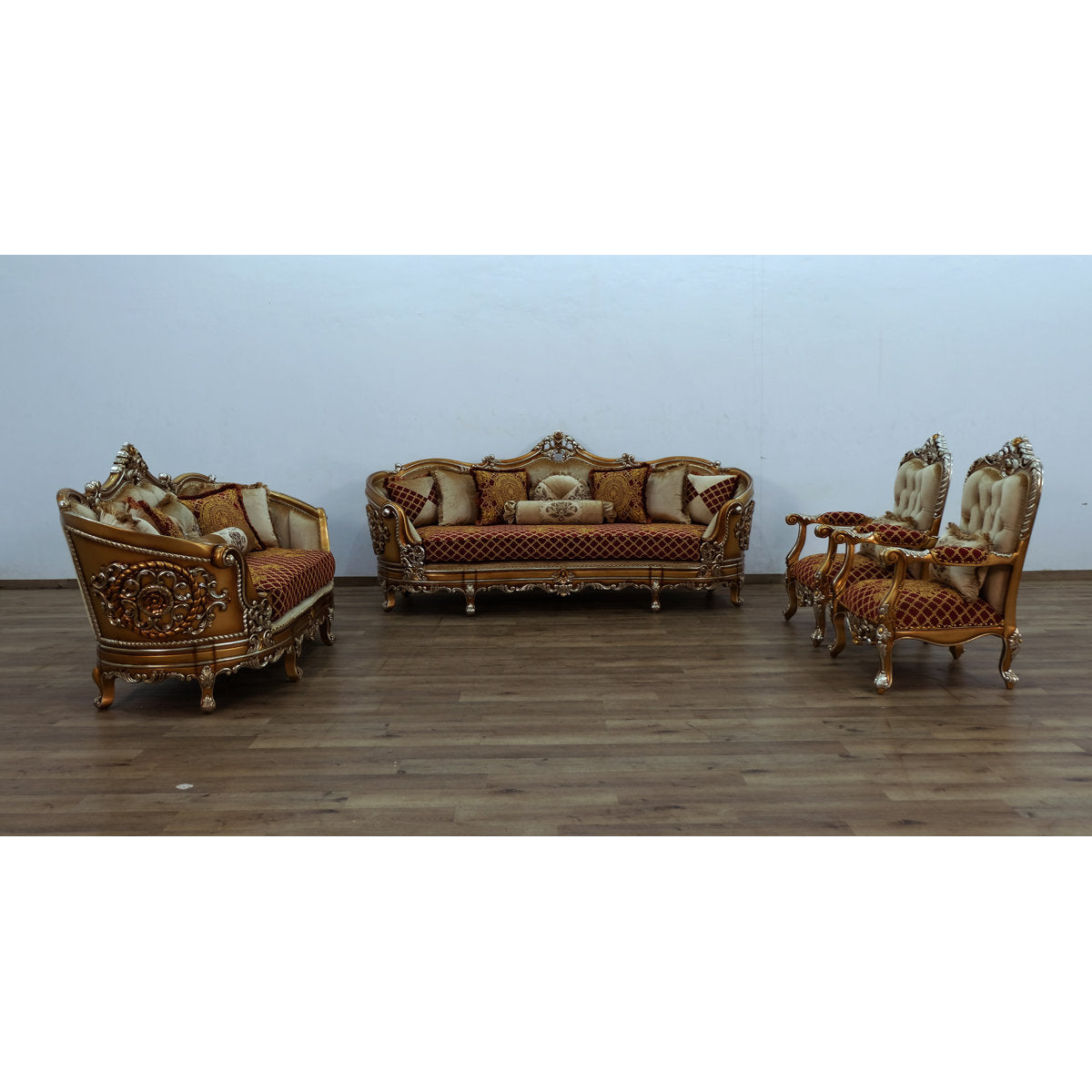 Saint Germain Loveseat