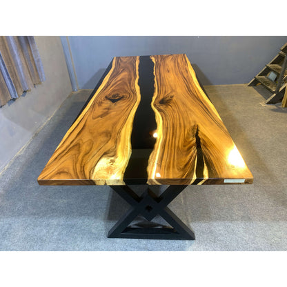 Santo Dining Table