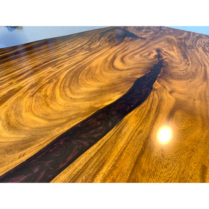 Sapo Solid Wood Dining Table