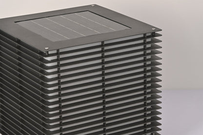 Solar Grid Outdoor Light
