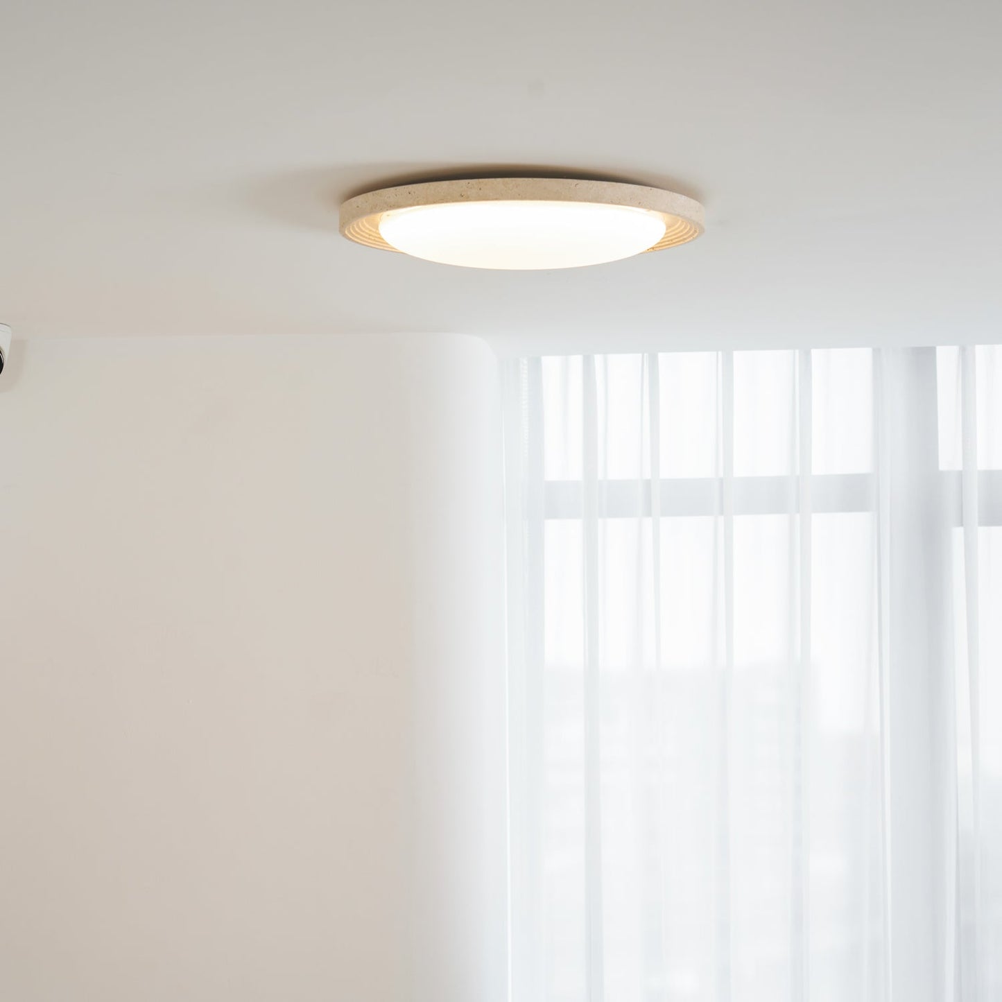 Soluna Ceiling Light