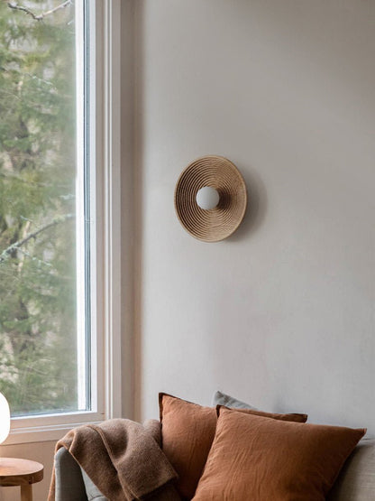 Solvara Ripple Wall Light