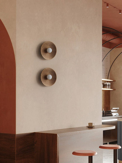 Solvara Ripple Wall Light