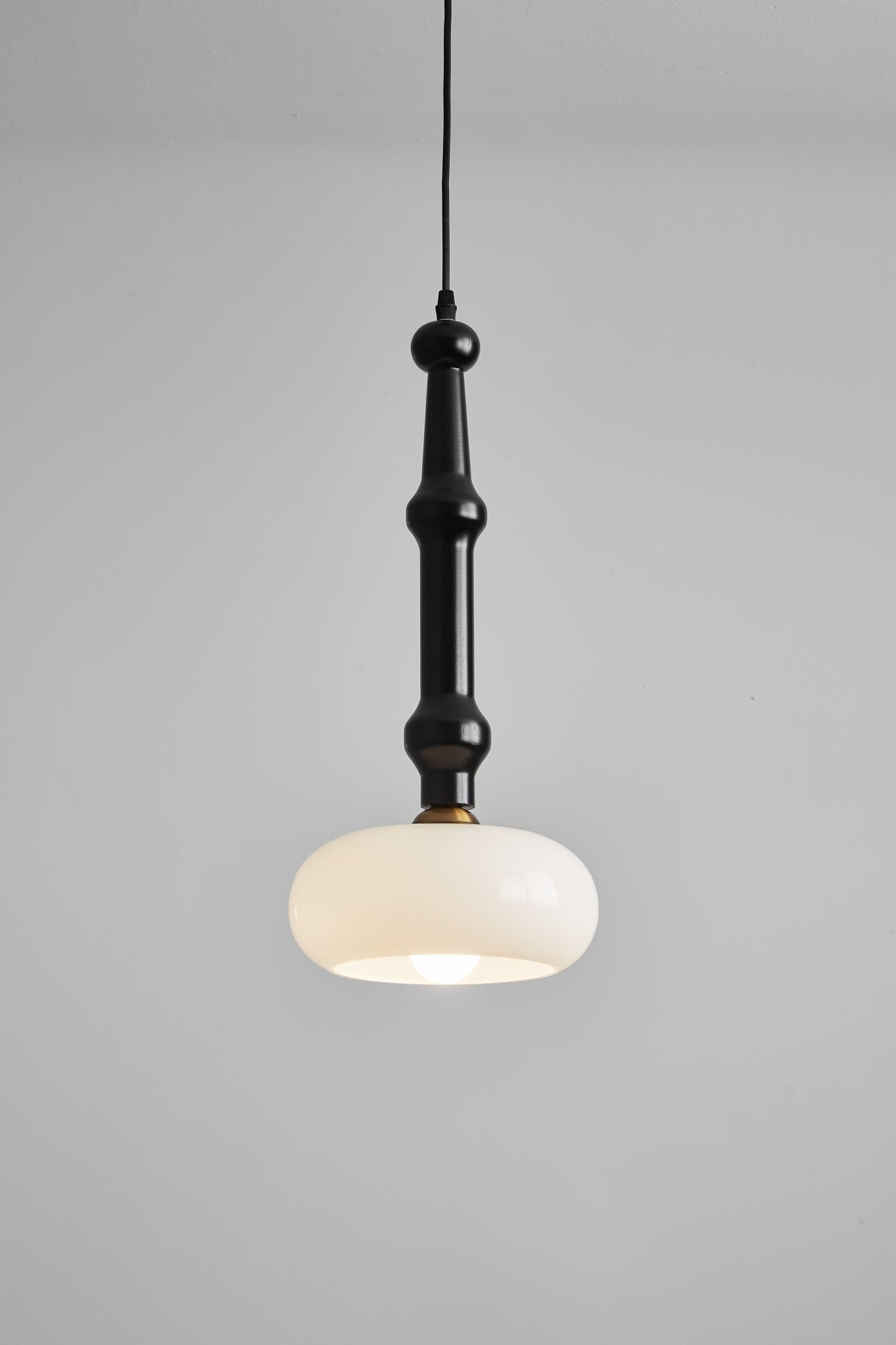 Solvra Pendant Lamp