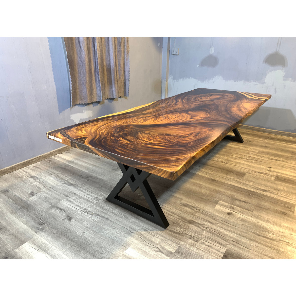 Sundaland Dining Table