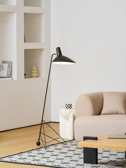 Svelte Noir Floor Lamp