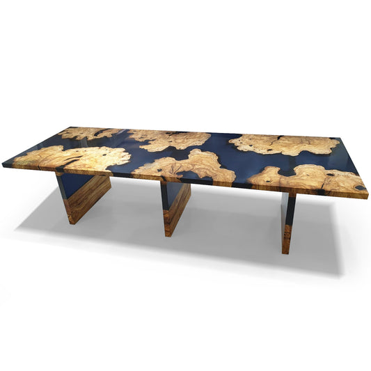 Thyria Dining Table