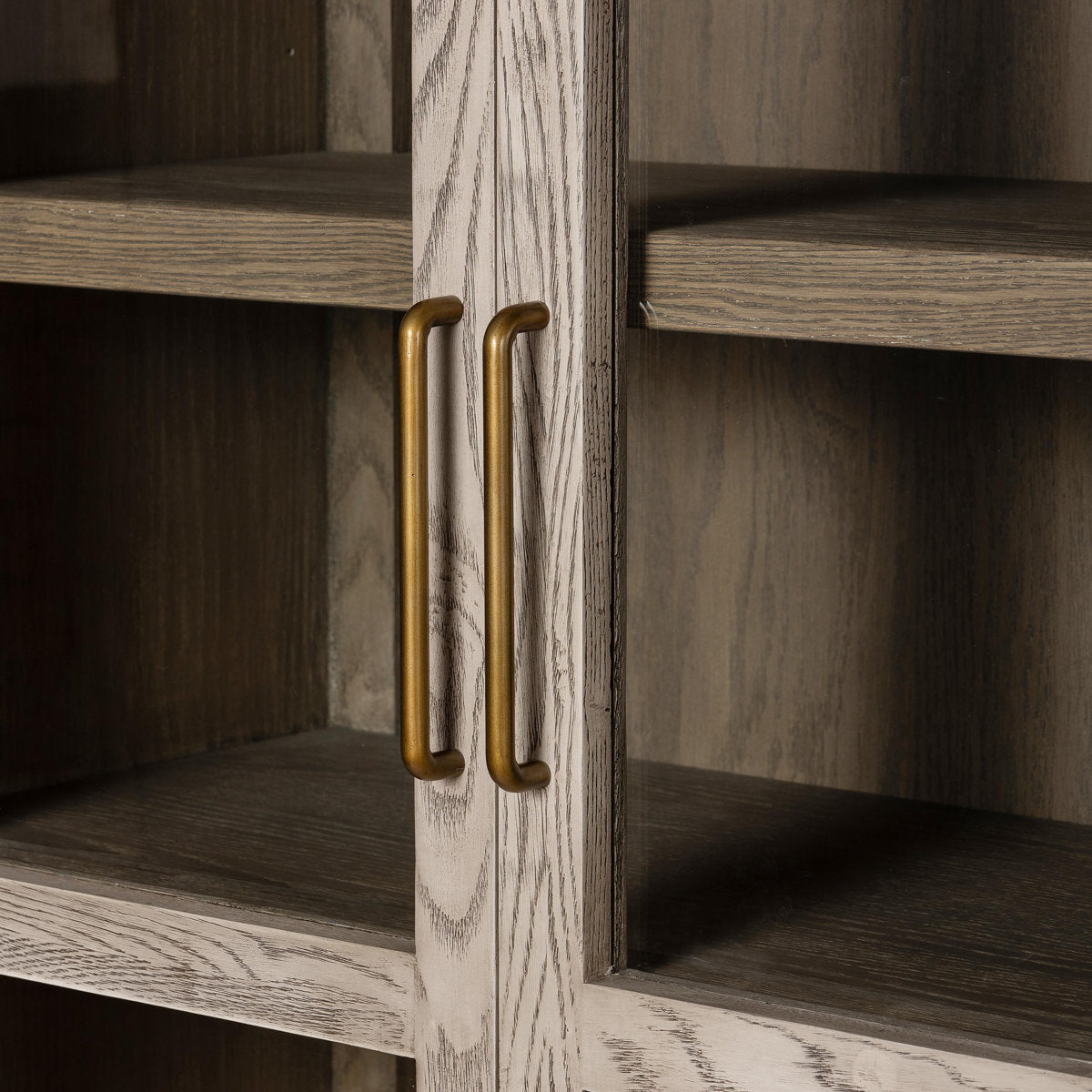 Tolle China Cabinet