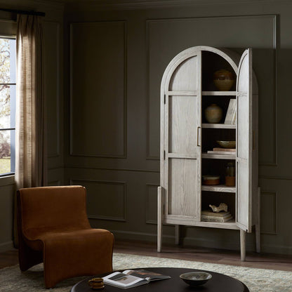 Tolle China Cabinet