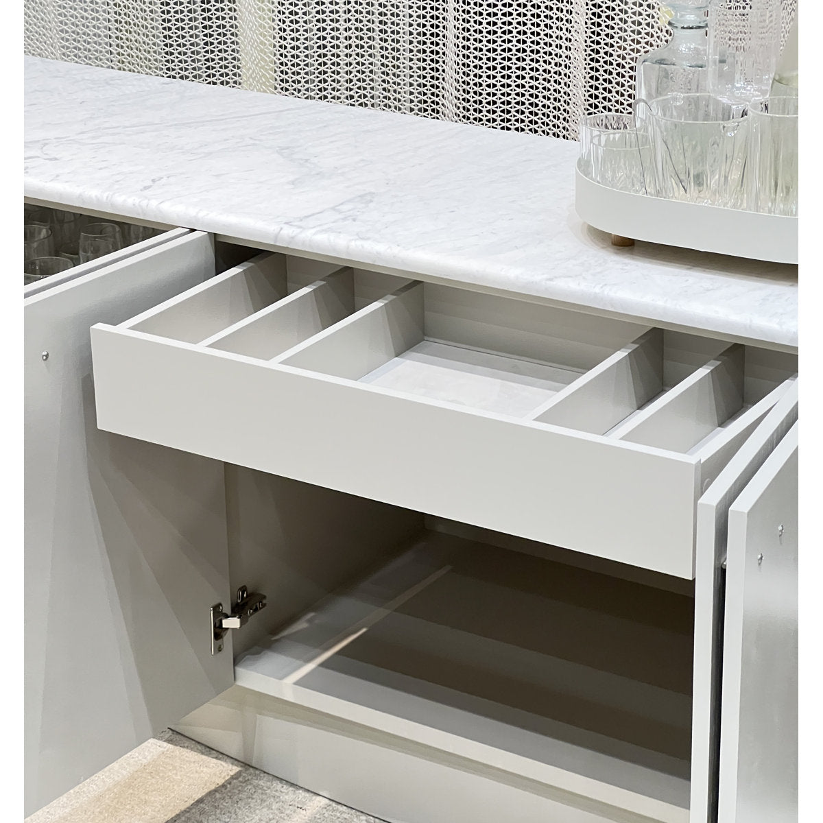 Toni 6-Door Buffet