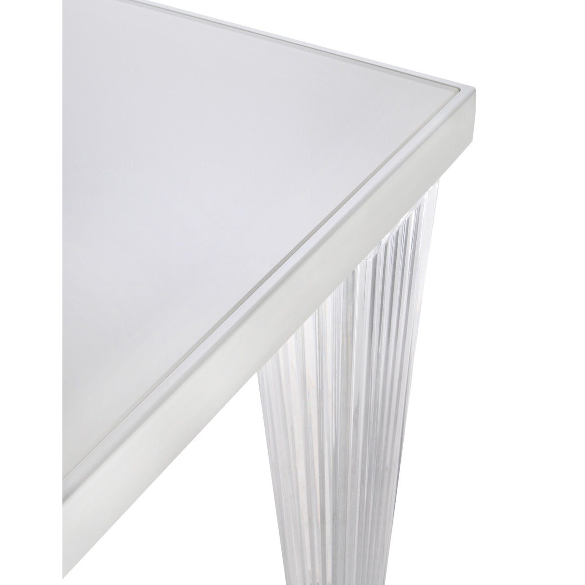 Top Top Dining Table