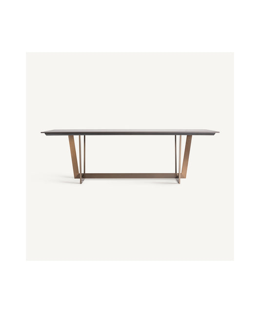 Tremp Dining Table