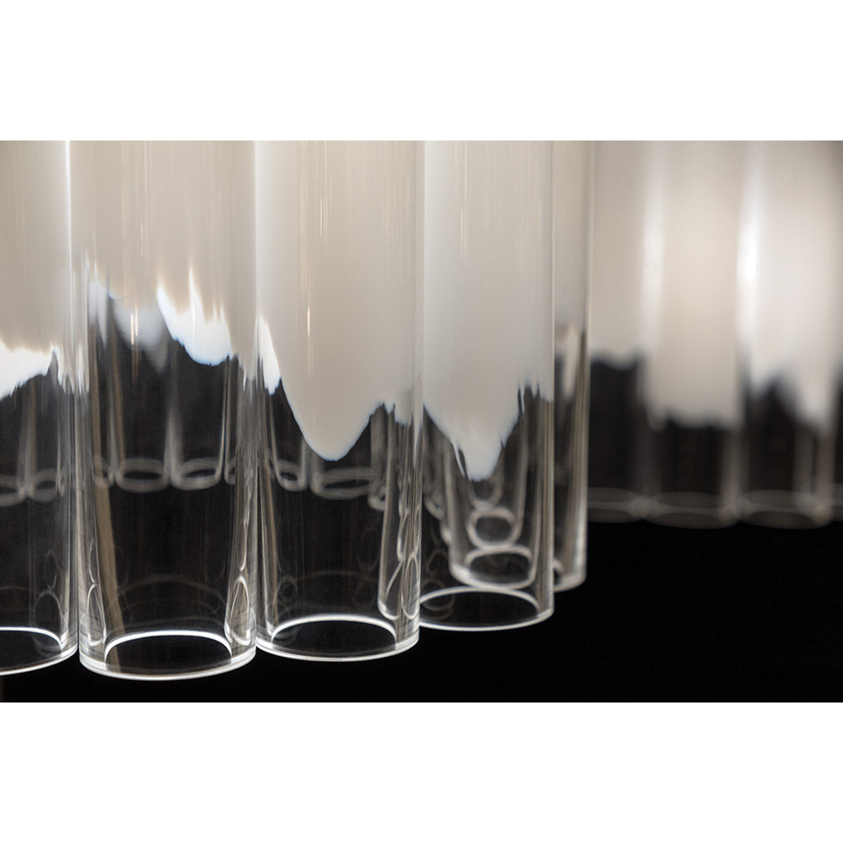 Tyrell 9 - Light Chandelier