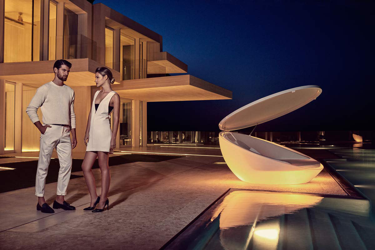 Ulm - Daybed with Folding Canopy - Basic