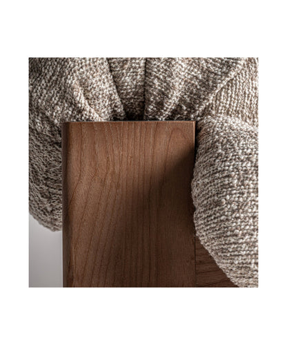 Uznach Accent Chair